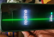 ظهور خط أخضر في هاتف Realme GT 2 Pro