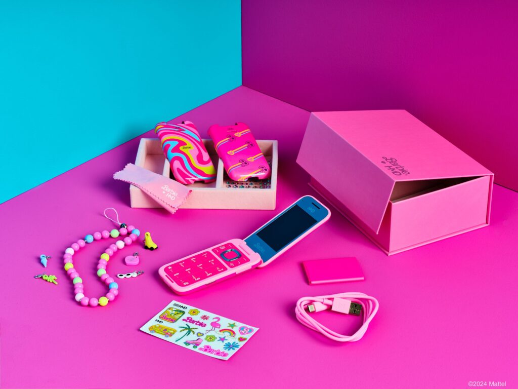 Barbie phone pink accessories