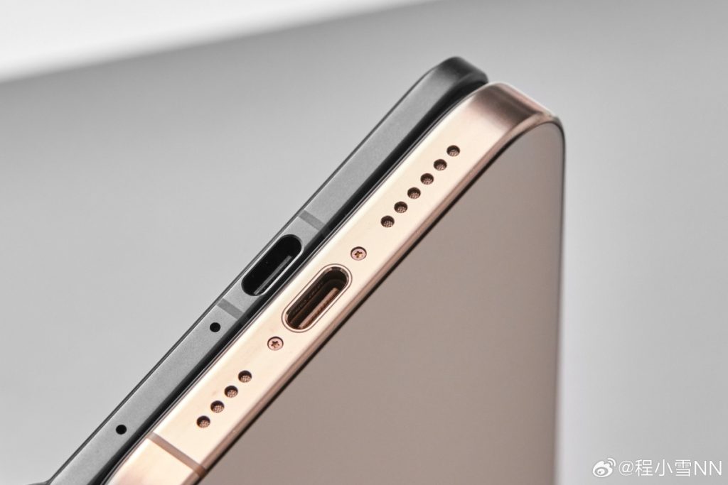 ظهور هاتف OPPO N5 2025 الأرفع عالميًا حتى الآن في صور جديدة 8 مقارنة Oppo N5 مع ايفون 16 برو ماكس